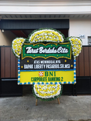 Papan Bunga Duka di Passue