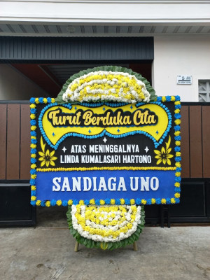 Papan Bunga Duka di Passue